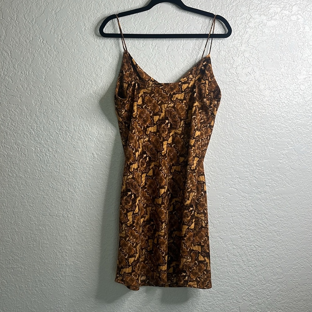 J.O.A Python Print Cowl Neck Minidress In Tan Python XL - Picture 6 of 6